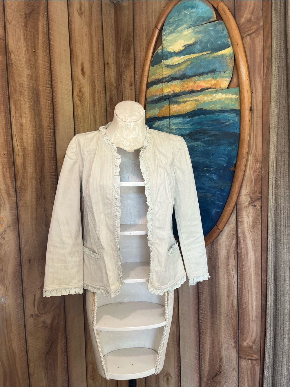 💋 Ivory Ruffle-Trim Blazer